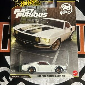 Hot Wheels Fast & Furious 1969 Ford Mustang Boss 302 - White